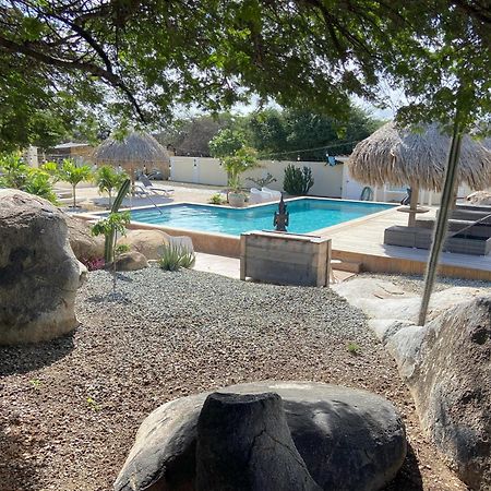 Pura Vida Aruba Appartement Palma Noord Bagian luar foto
