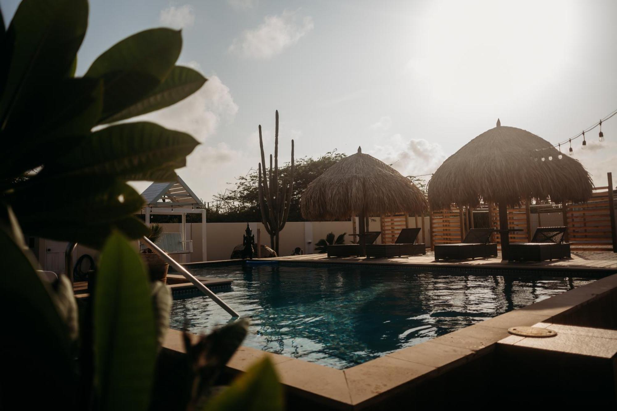 Pura Vida Aruba Appartement Palma Noord Bagian luar foto