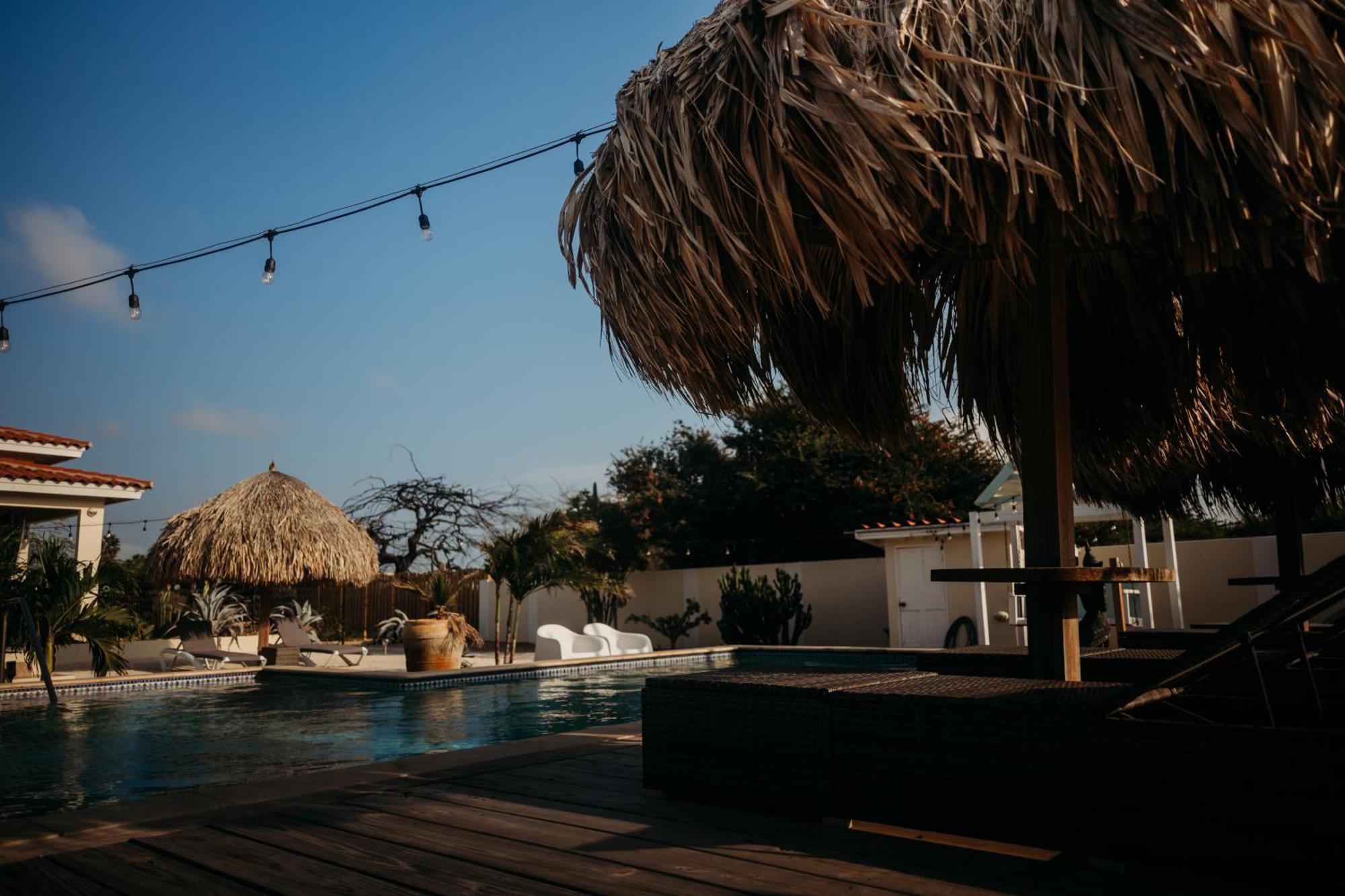 Pura Vida Aruba Appartement Palma Noord Bagian luar foto