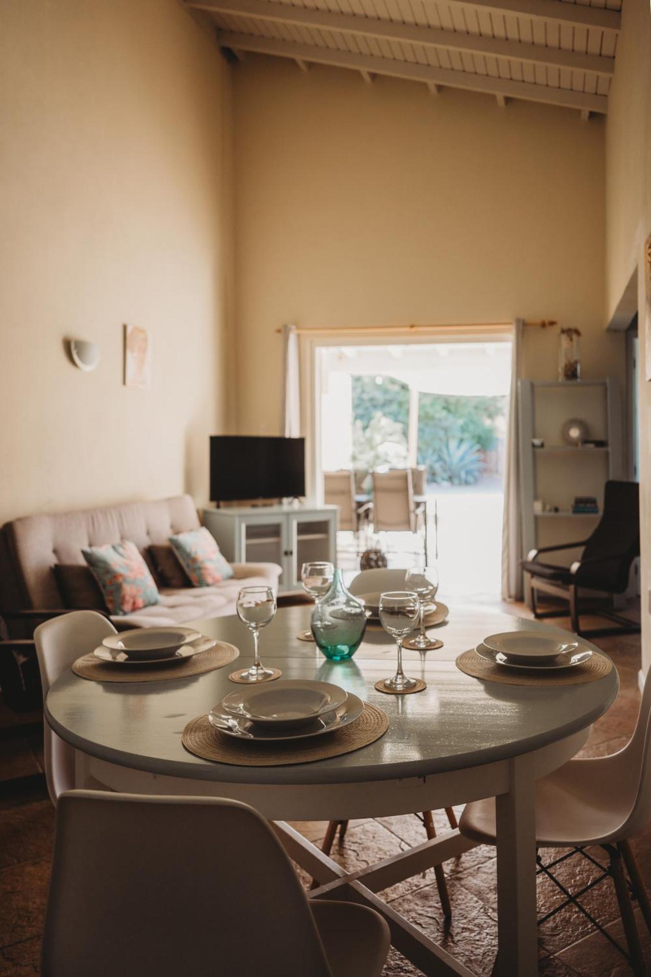 Pura Vida Aruba Appartement Palma Noord Bagian luar foto